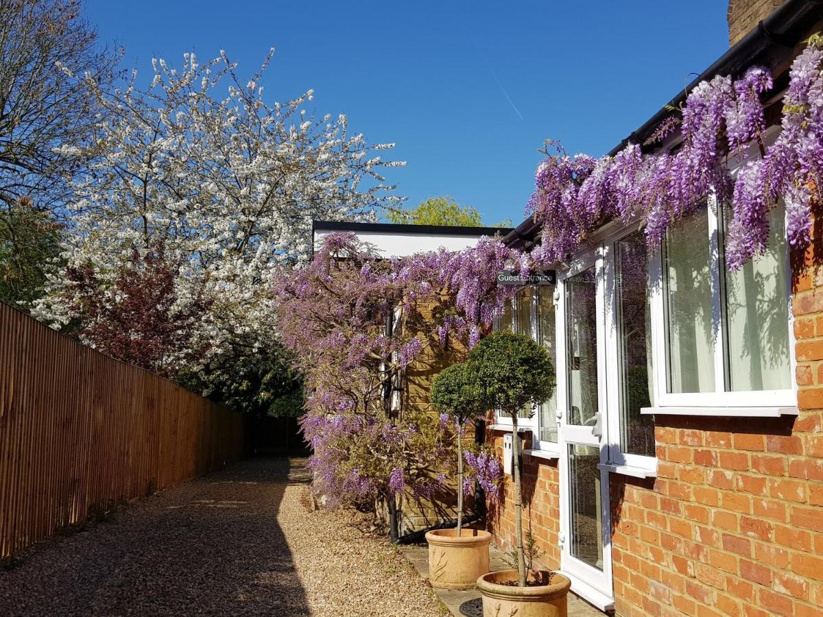 The Bakehouse Guesthouse Maidenhead Extérieur photo